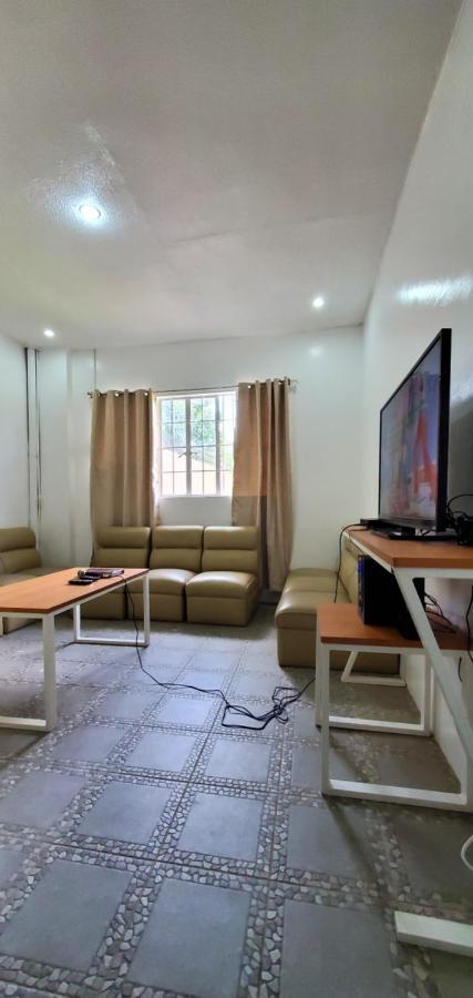 Country Home In Silang Tagaytay Esterno foto