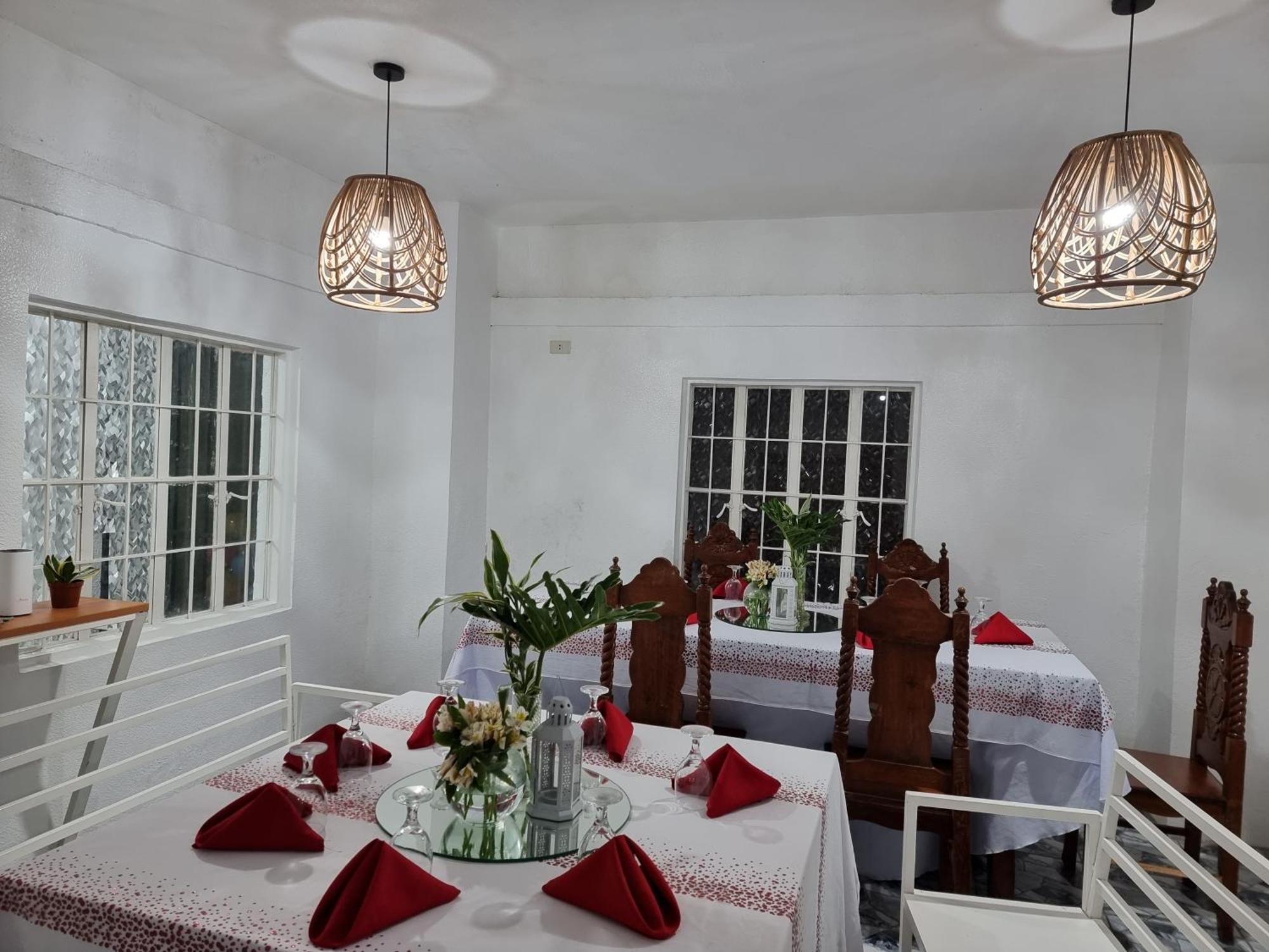 Country Home In Silang Tagaytay Esterno foto